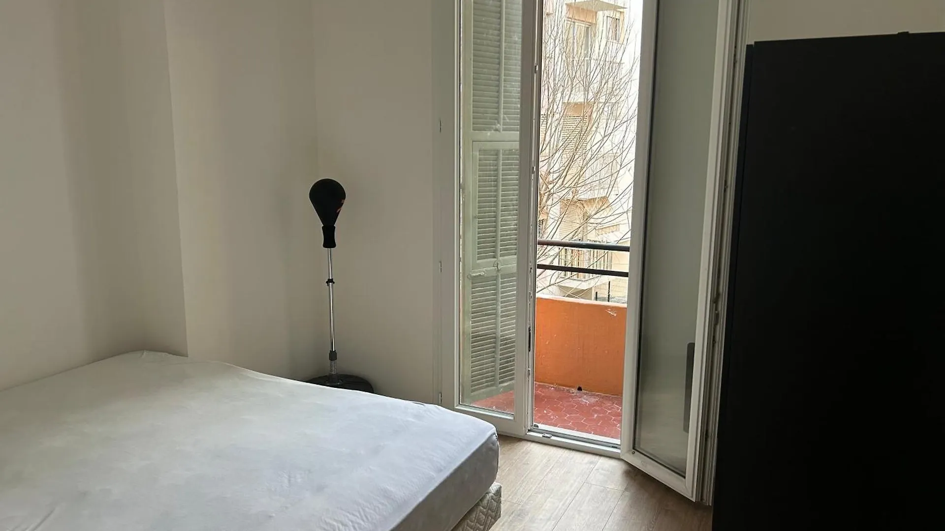 Apartment Joli Appartement En Bord De Mer Antibes